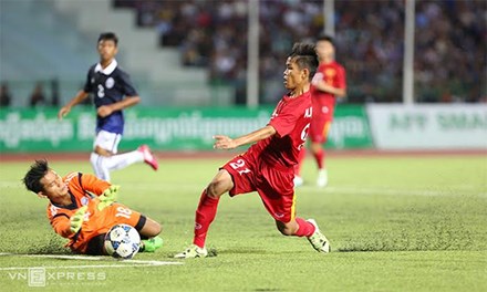 U16 Việt Nam vào chung kết sau khi đánh bại U16 Campuchia 1-0.
